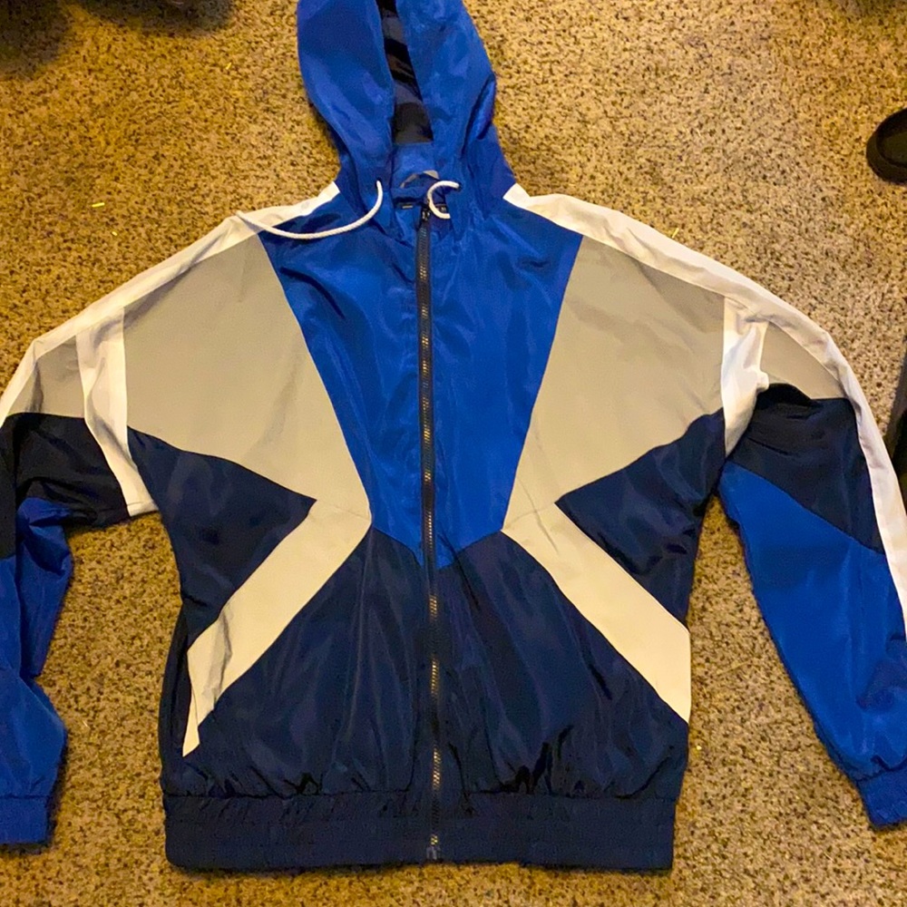 Reflective windbreaker